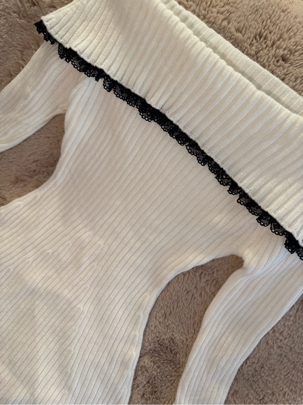 Off-Shoulder white Ribbed Sweater Dress with Black Lace Trim - Picture 5 of 5